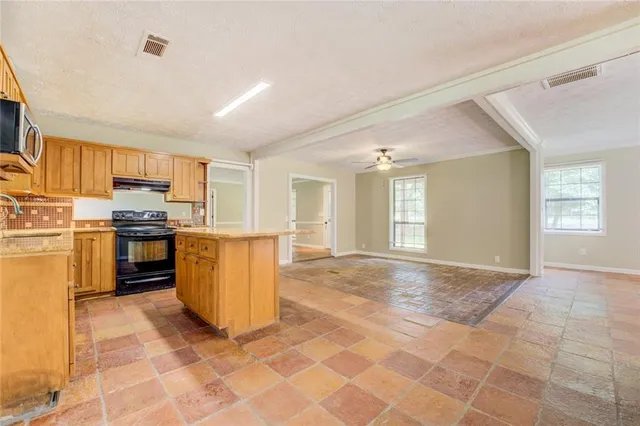 $495,000 | 95 Dixie Trail, Covington, GA 30014