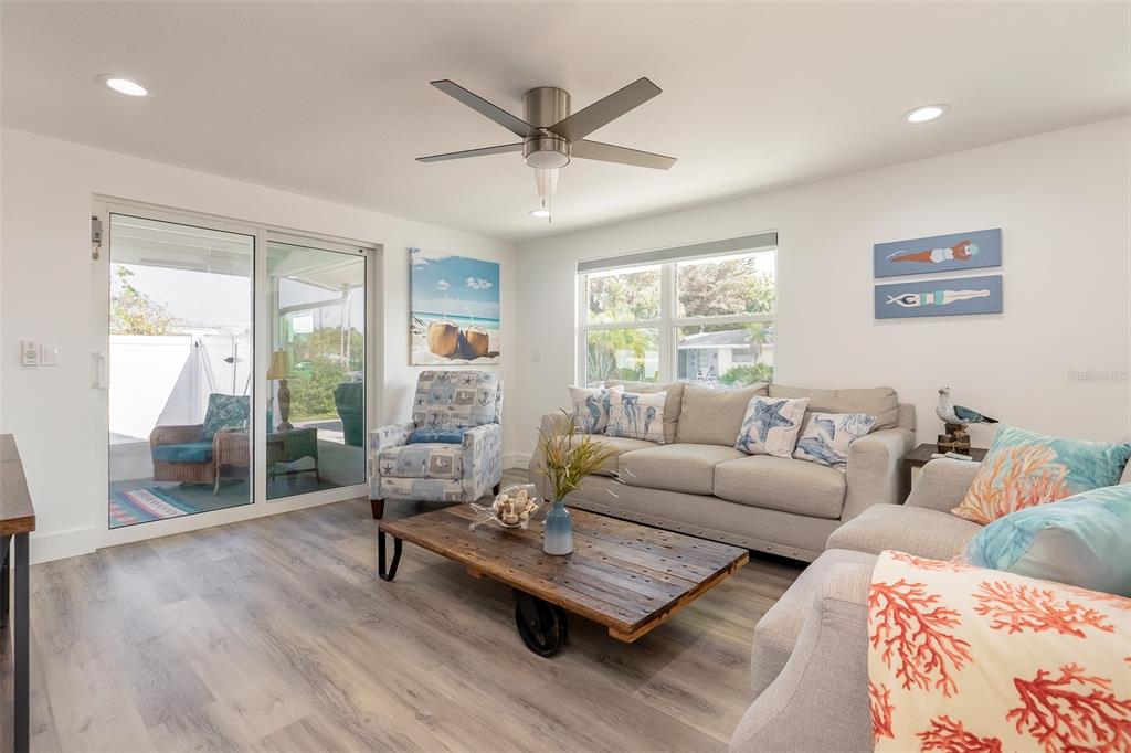 408 71st Street Holmes Beach, FL 34217 - Photo 12 of 47