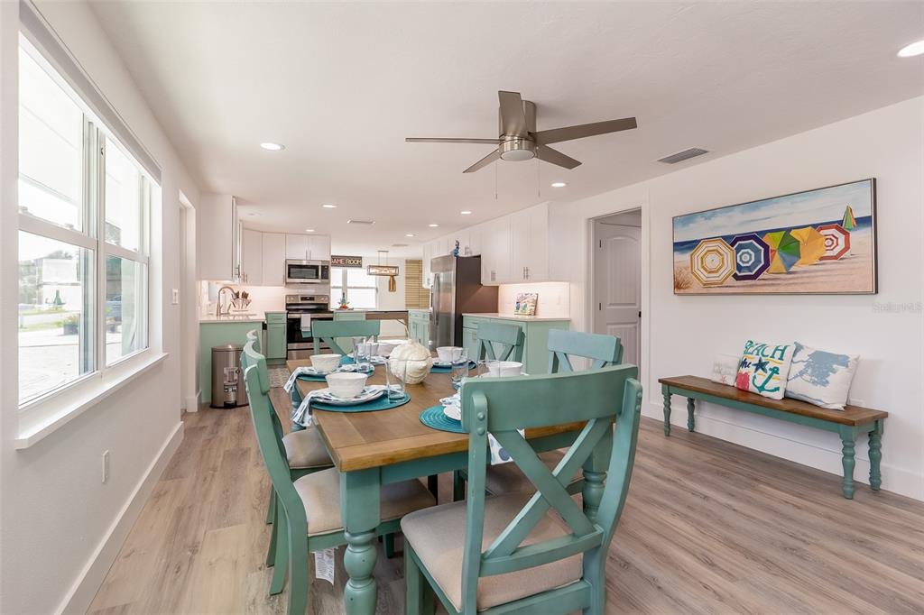 408 71st Street Holmes Beach, FL 34217 - Photo 7 of 47