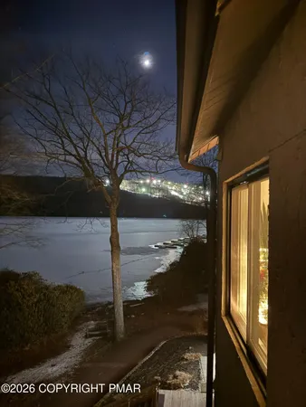 $599,900 | 19 Midlake Drive, Unit 302C, Lake Harmony, PA 18624