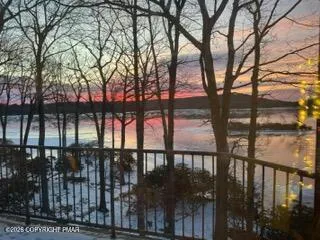 $599,900 | 19 Midlake Drive, Unit 302C, Lake Harmony, PA 18624