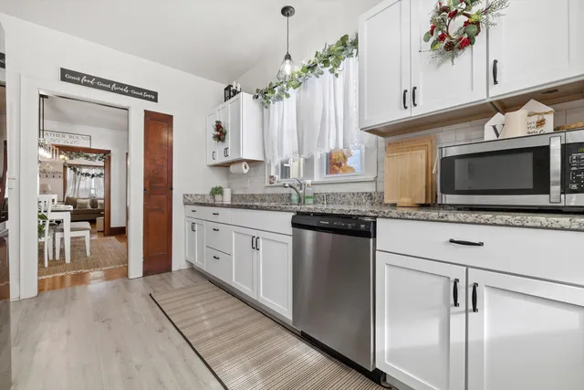 $279,900 | 1503 74th Street, Kenosha, WI 53143