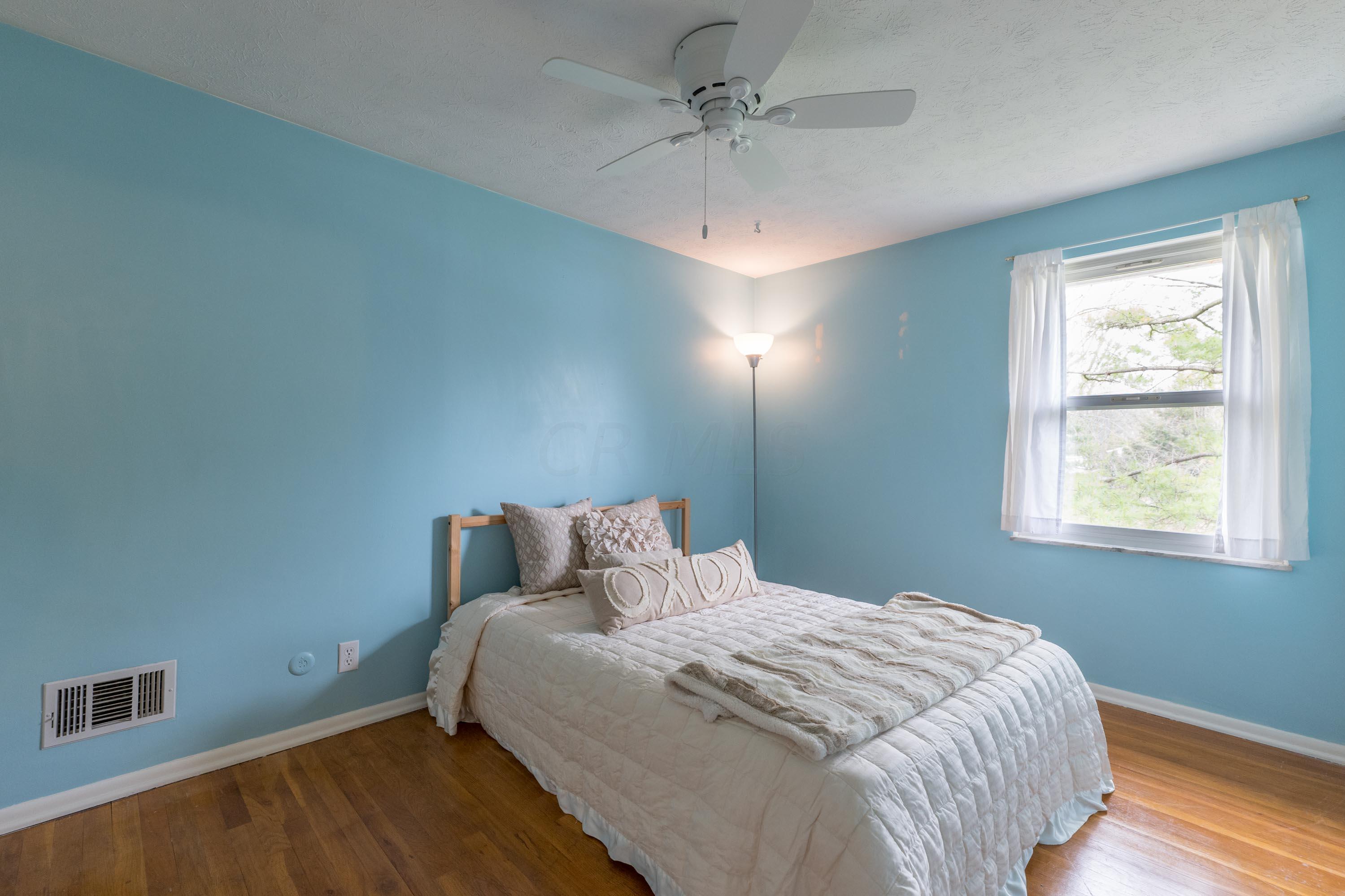 6735 Merwin Road Columbus, OH 43235 - Photo 27 of 37 26