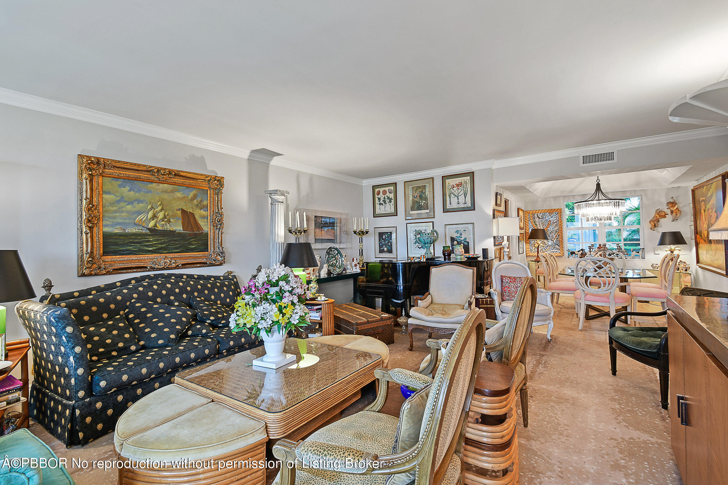 2170 Ibis Isle Road, Unit 2 Palm Beach, FL 33480 - Photo 9 of 38 a living room with furniture and a table