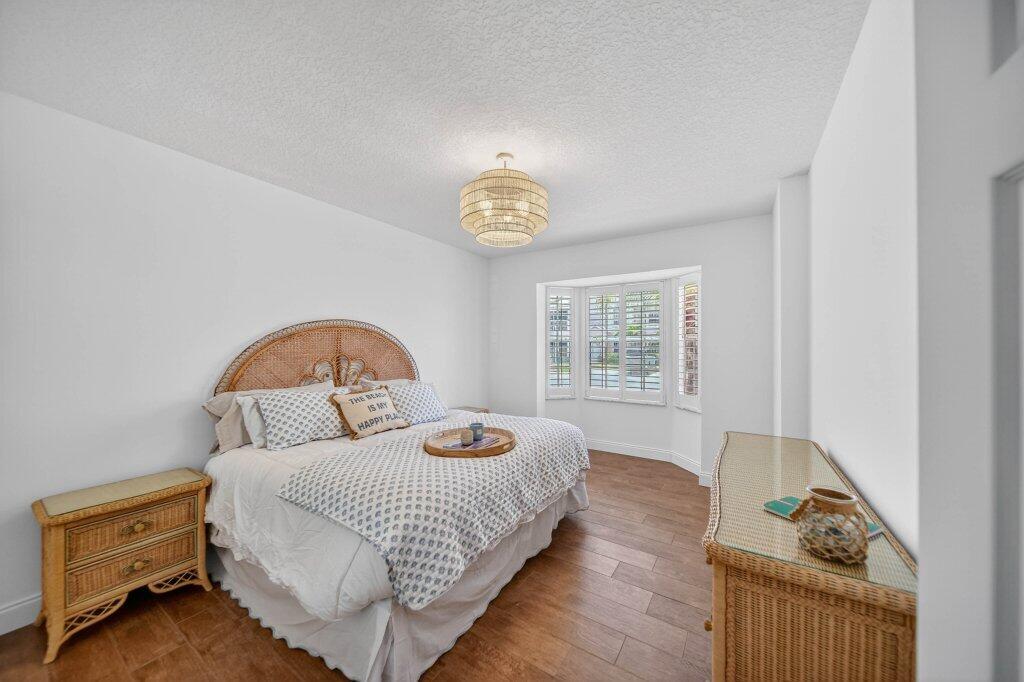 391 Northeast Plantation Road, Unit 215 Jensen Beach, FL 34957 - Photo 9 of 20 guest2.jpg-SMALL