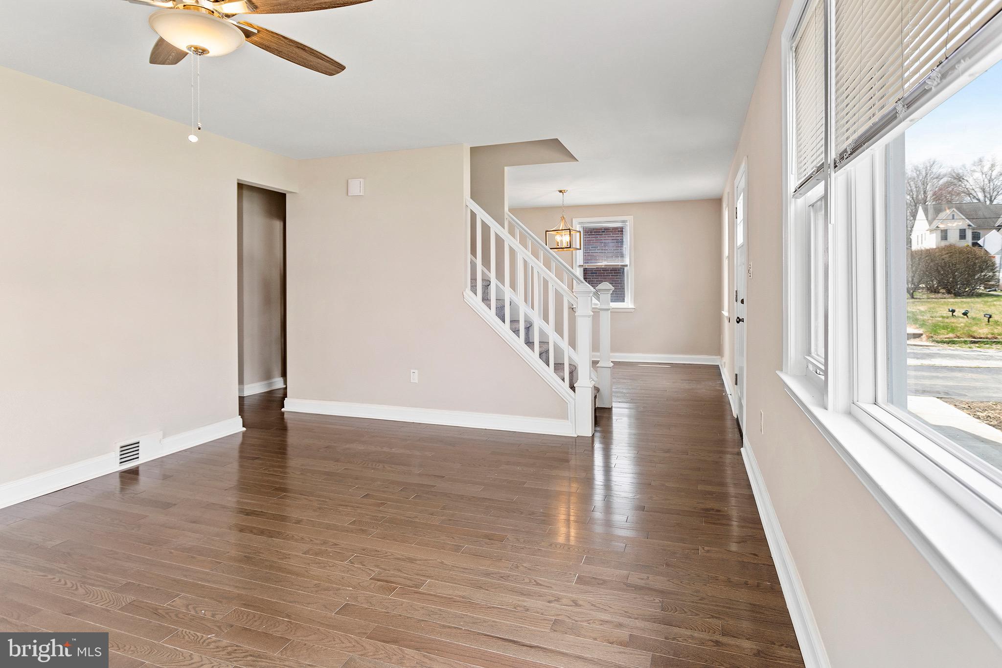 55 South Malin Road Broomall, PA 19008 - Photo 3 of 22 Gallery Image 3