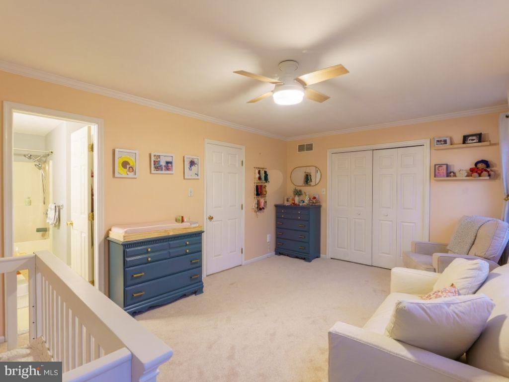 2014 Ryans Run Lansdale, PA 19446 - Photo 17 of 36 a living room with furniture