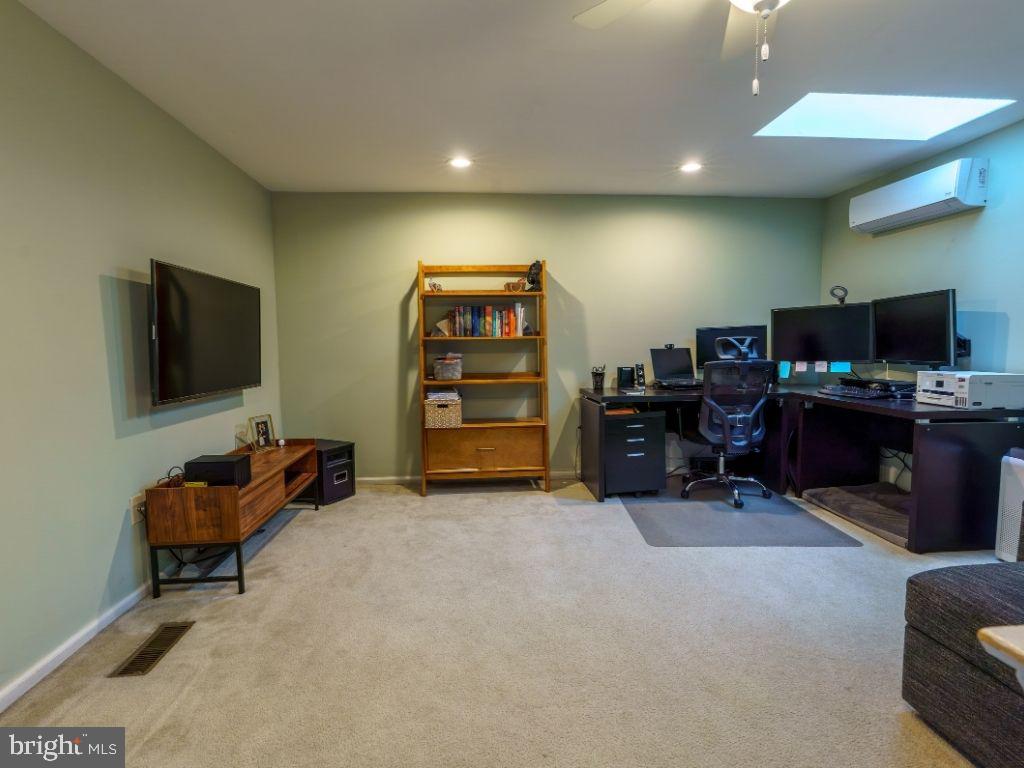 2014 Ryans Run Lansdale, PA 19446 - Photo 25 of 36 a view of a livingroom with furniture and a flat screen tv