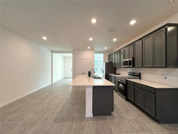 $2,700 | 7091 Twilight Bay Drive, Winter Garden, FL 34787