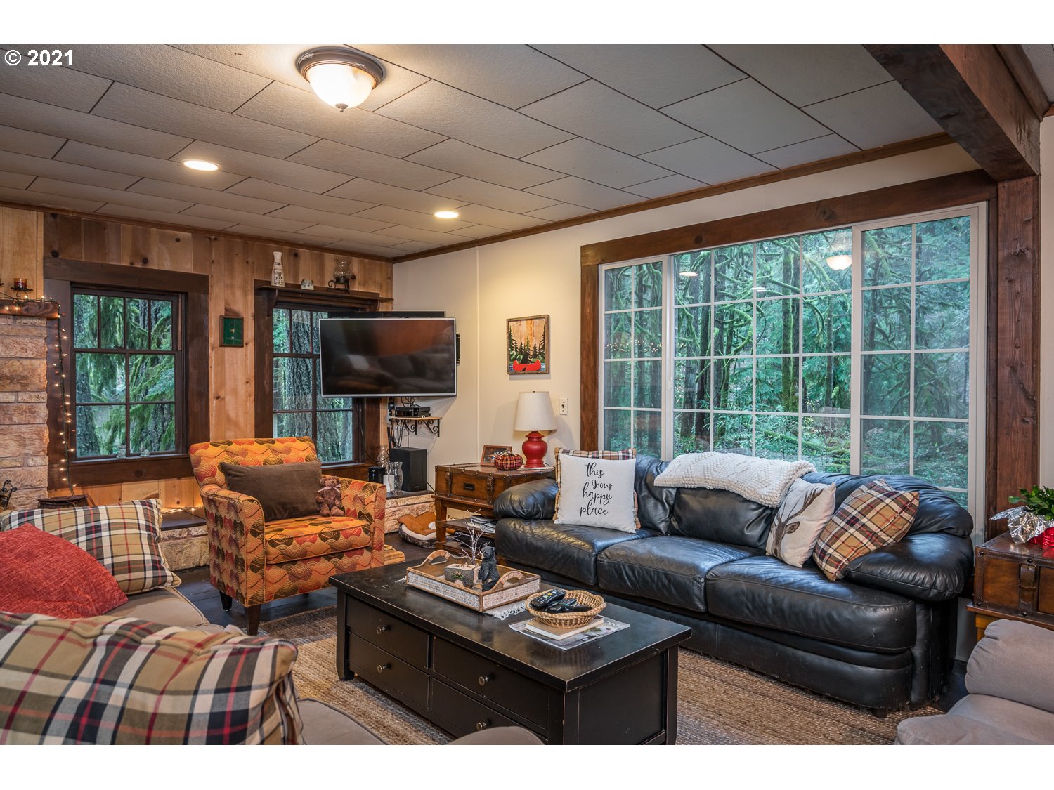 27068 East Road 14 Rhododendron, OR 97049 - Photo 2 of 32 Gallery Image 2