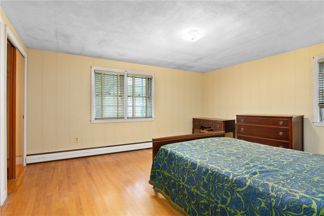 519 Mendon Road Woonsocket, RI 02895 - Photo 17 of 32