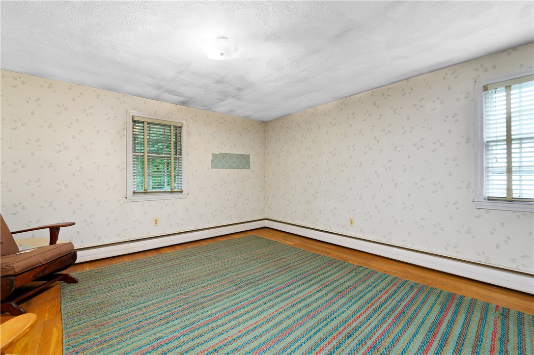 519 Mendon Road Woonsocket, RI 02895 - Photo 21 of 32