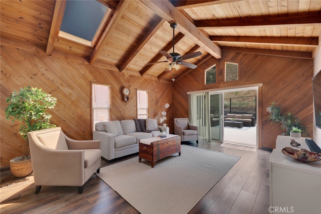 10022 Roscoe Boulevard Sun Valley, CA 91352 - Photo 2 of 36