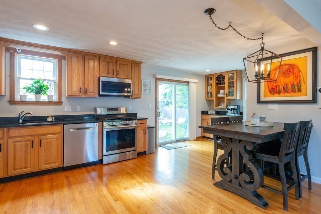 3 Farmland Road Saugus, MA 01906 - Photo 9 of 39 Gallery Image 9