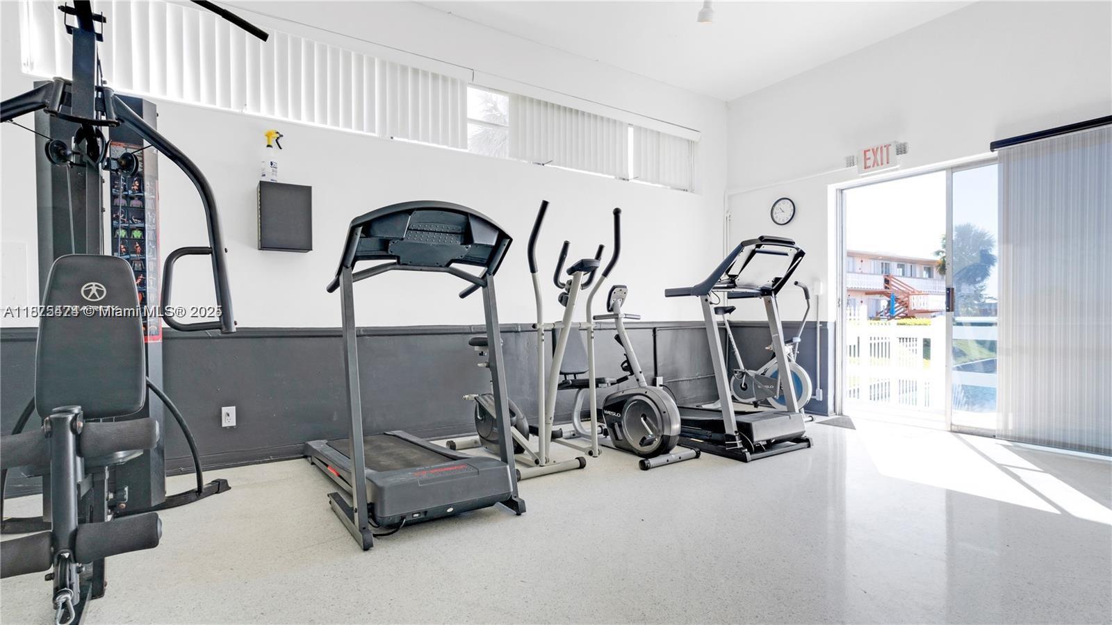 800 Southwest 10th Terrace, Unit 20T Hallandale Beach, FL 33009 - Photo 23 of 28 a view of gym