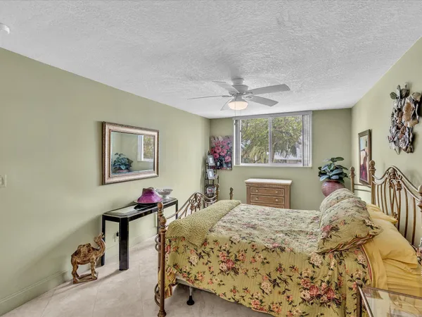 $2,600 | 1421 South Ocean Boulevard, Unit 219, Pompano Beach, FL 33062