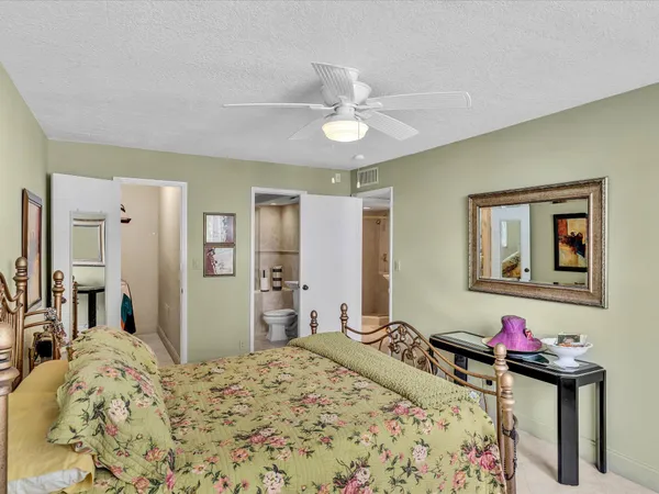 $2,600 | 1421 South Ocean Boulevard, Unit 219, Pompano Beach, FL 33062