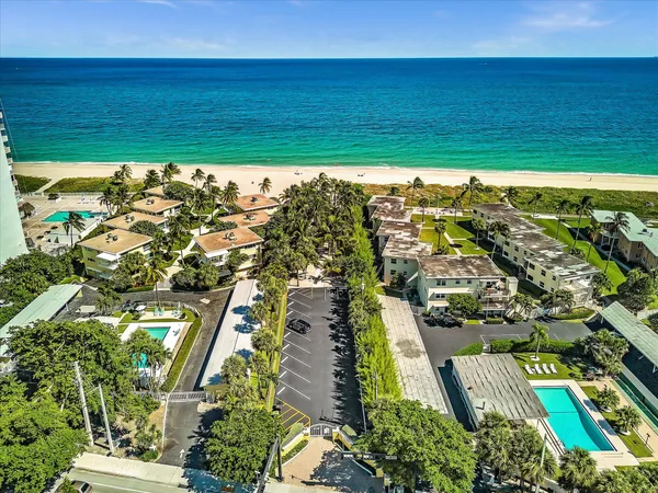 $2,600 | 1421 South Ocean Boulevard, Unit 219, Pompano Beach, FL 33062