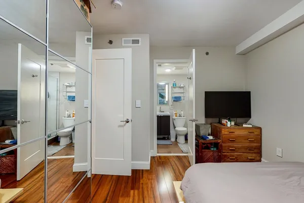 $3,800 | 104 Prince Street, Unit 3, Boston, MA 02113