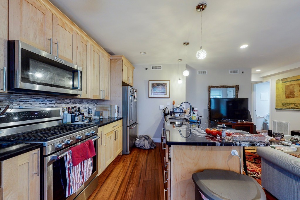 104 Prince Street, Unit 3 Boston, MA 02113 - Photo 5 of 18