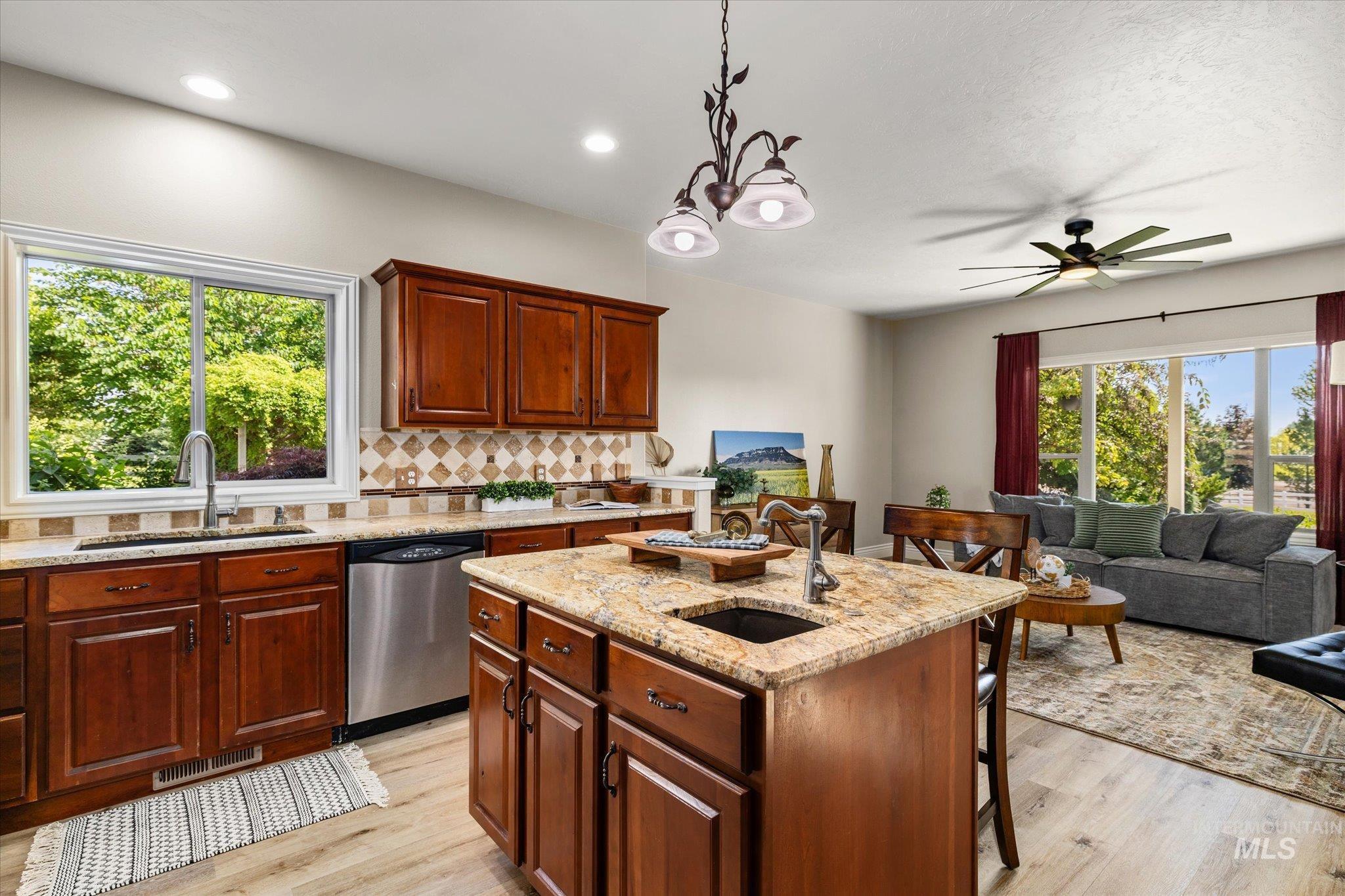 23363 Tundra Court Caldwell, ID 83607 - Photo 32 of 49