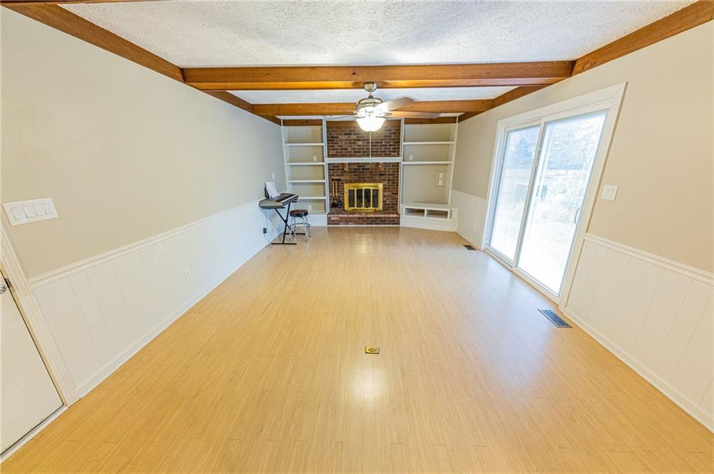 8802 Cheltenham Road Indianapolis, IN 46256 - Photo 13 of 30 Gallery Image 13