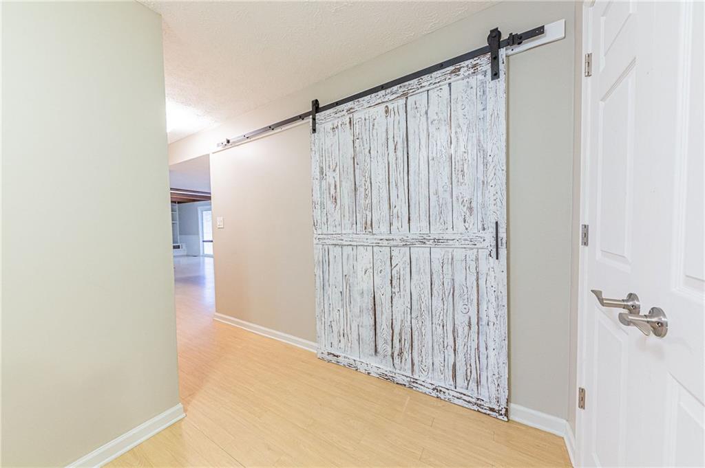 8802 Cheltenham Road Indianapolis, IN 46256 - Photo 14 of 30 Gallery Image 14
