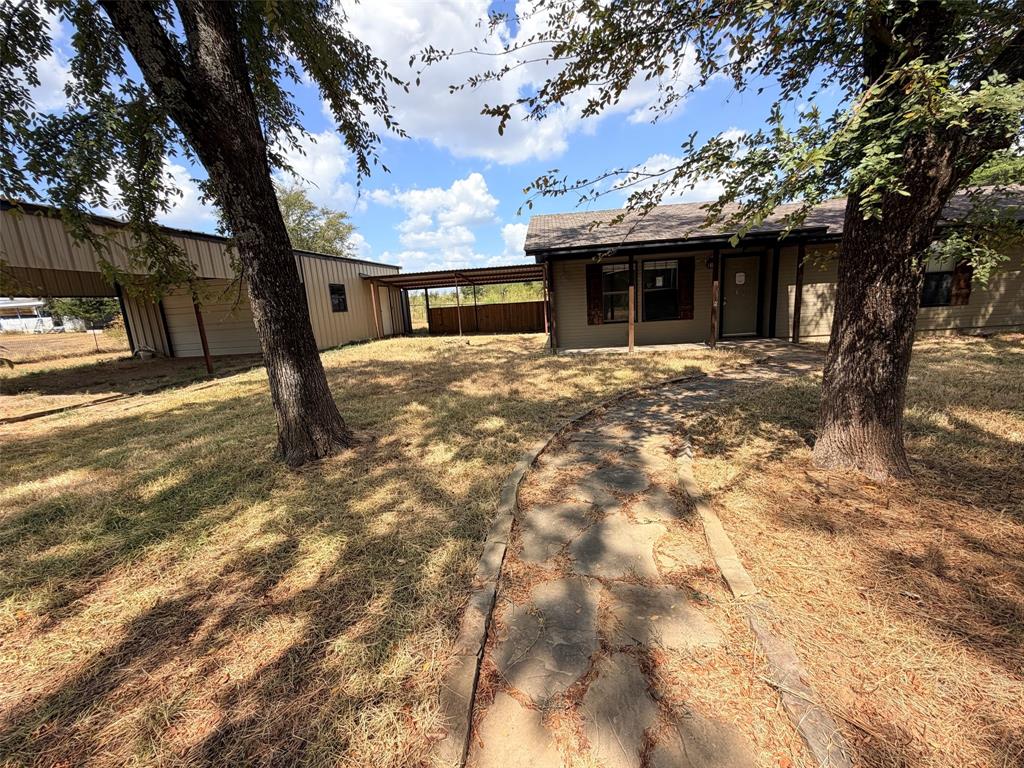 1223 Yowell Road Whitesboro, TX 76273 - Photo 1 of 38 Gallery Image 1