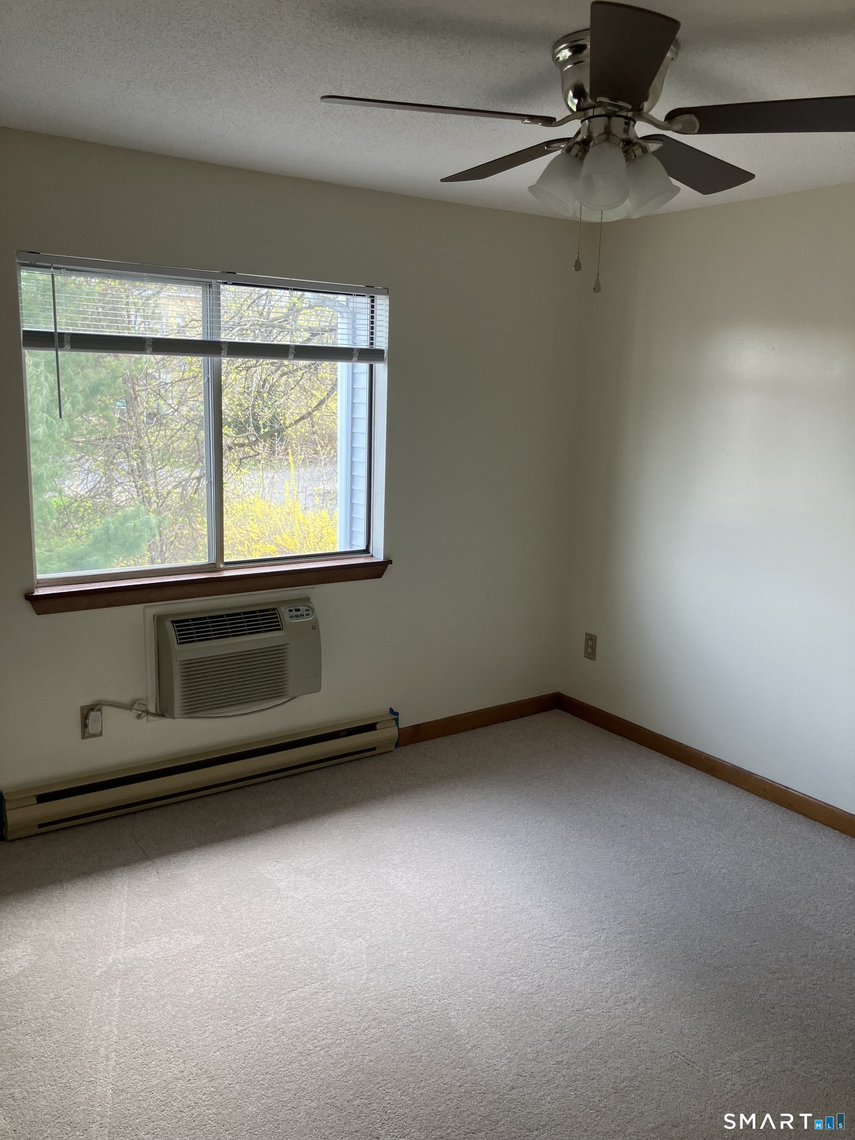 671-3 Wilson Street Waterbury, CT 06708 - Photo 12 of 15 Gallery Image 12