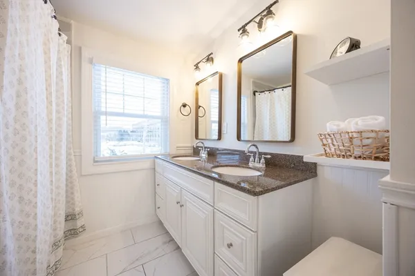 $875,000 | 42 York Street, Andover, MA 01810