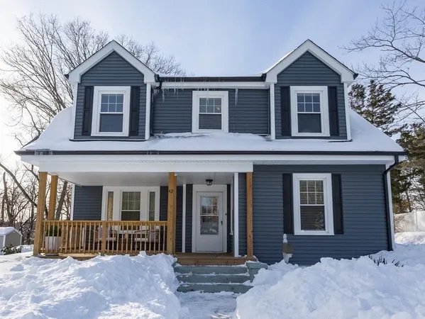 $875,000 | 42 York Street, Andover, MA 01810