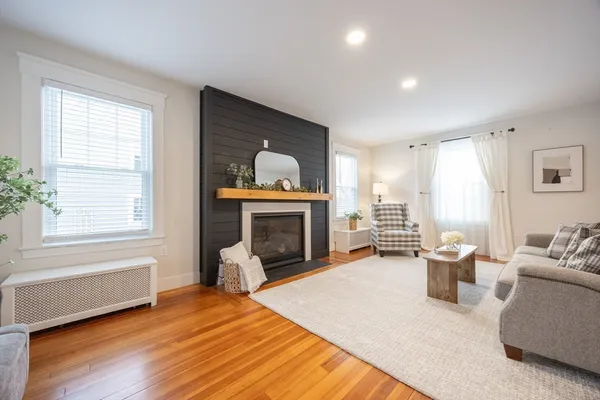 $875,000 | 42 York Street, Andover, MA 01810