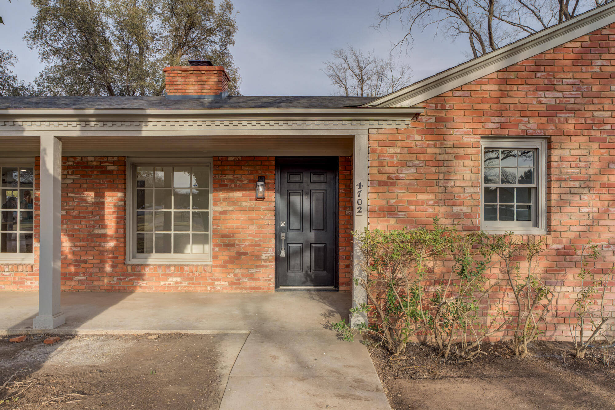 4702 22nd Street Lubbock, TX 79407 - Photo 8 of 40 4702-22nd-St_Lubbock-TX_4_Front-Exterior