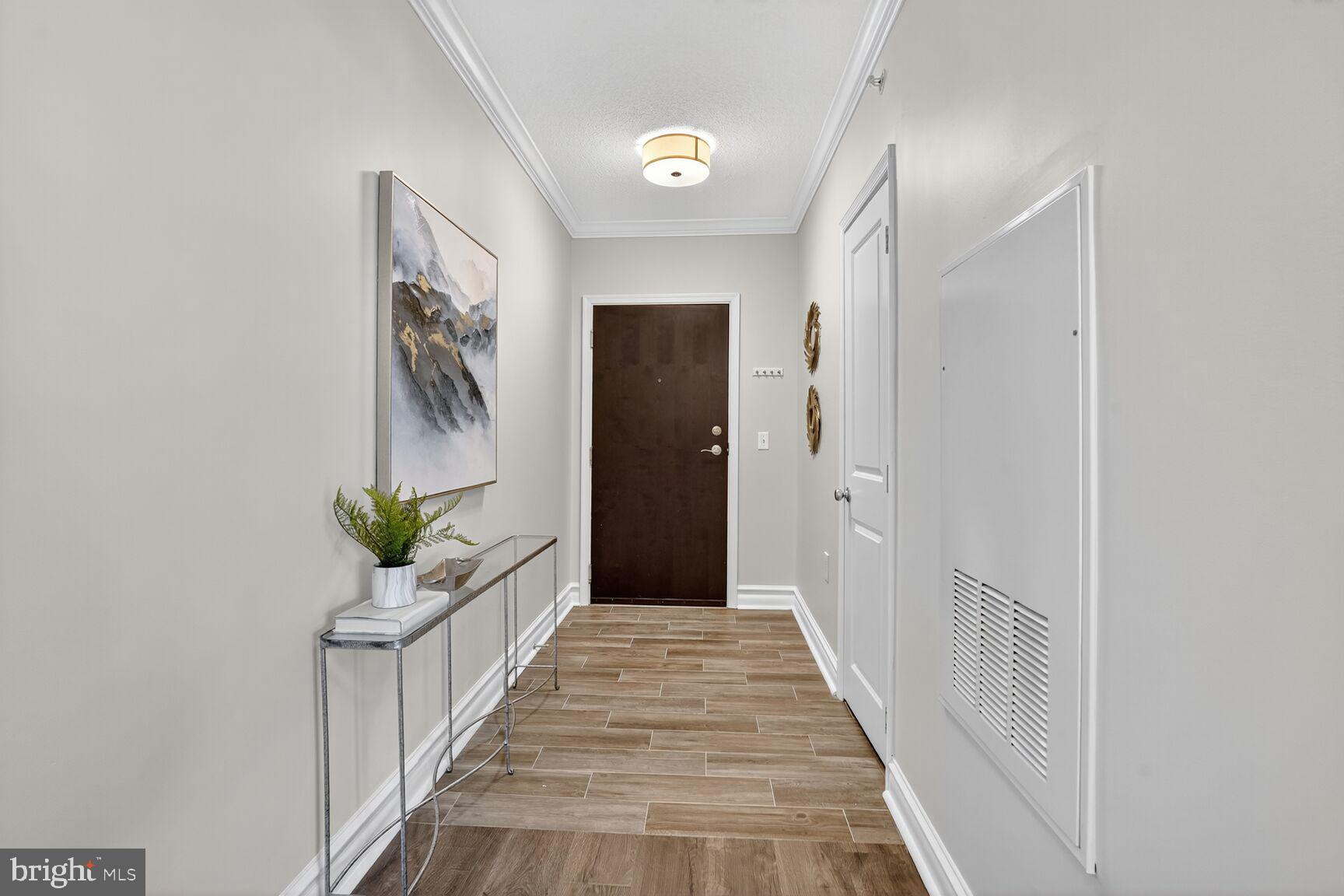 851 North Glebe Road, Unit 411 Arlington, VA 22203 - Photo 2 of 34 Gallery Image 2