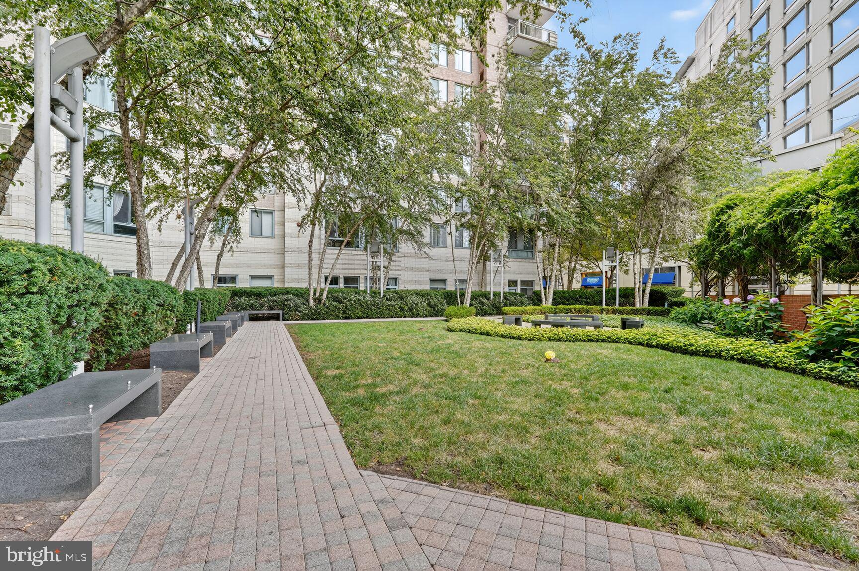 851 North Glebe Road, Unit 411 Arlington, VA 22203 - Photo 31 of 34 Gallery Image 31