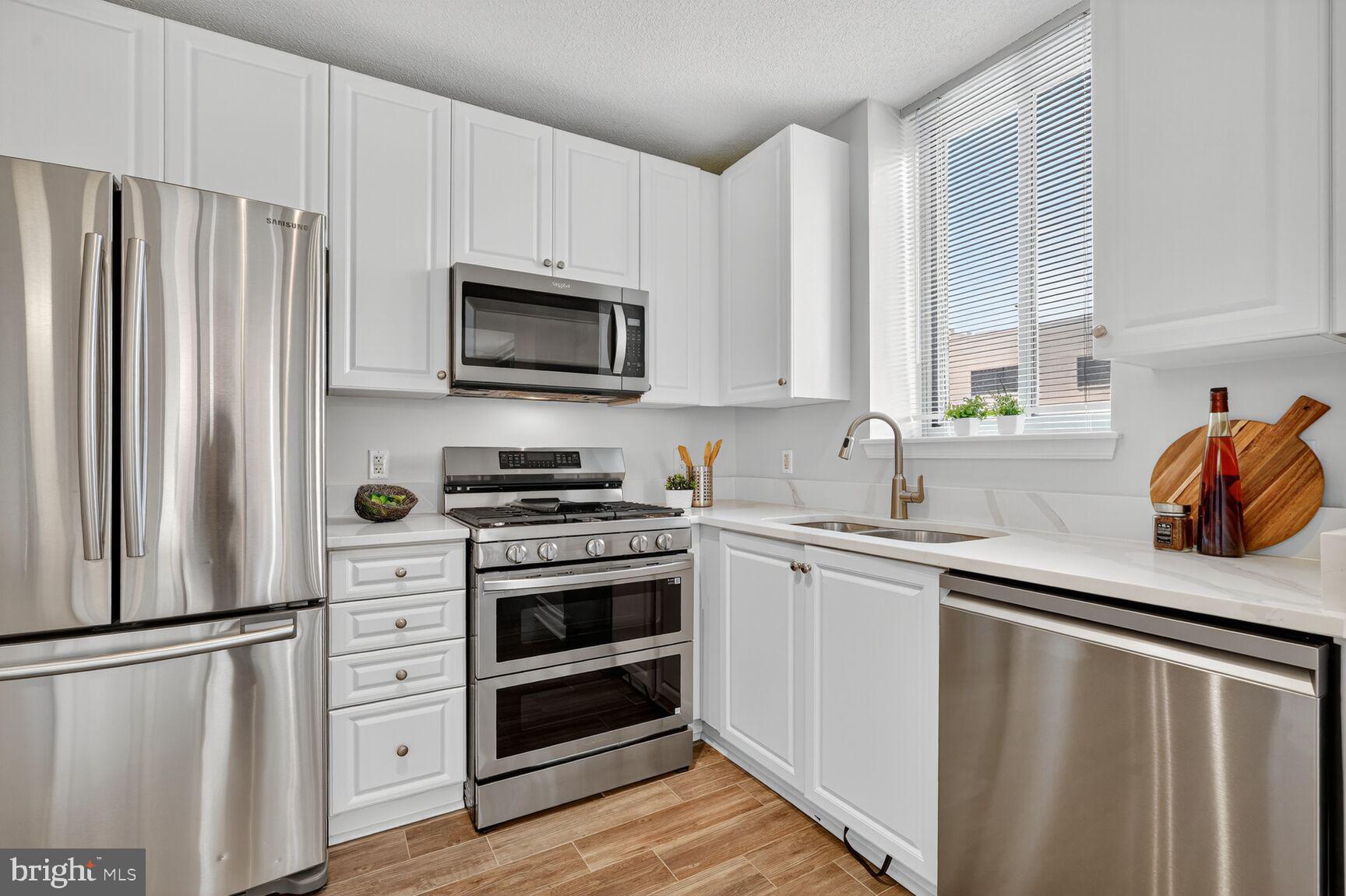 851 North Glebe Road, Unit 411 Arlington, VA 22203 - Photo 10 of 34 Gallery Image 10