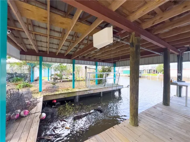 $699,000 | 4886 Jenic Lane, Barataria, LA 70036