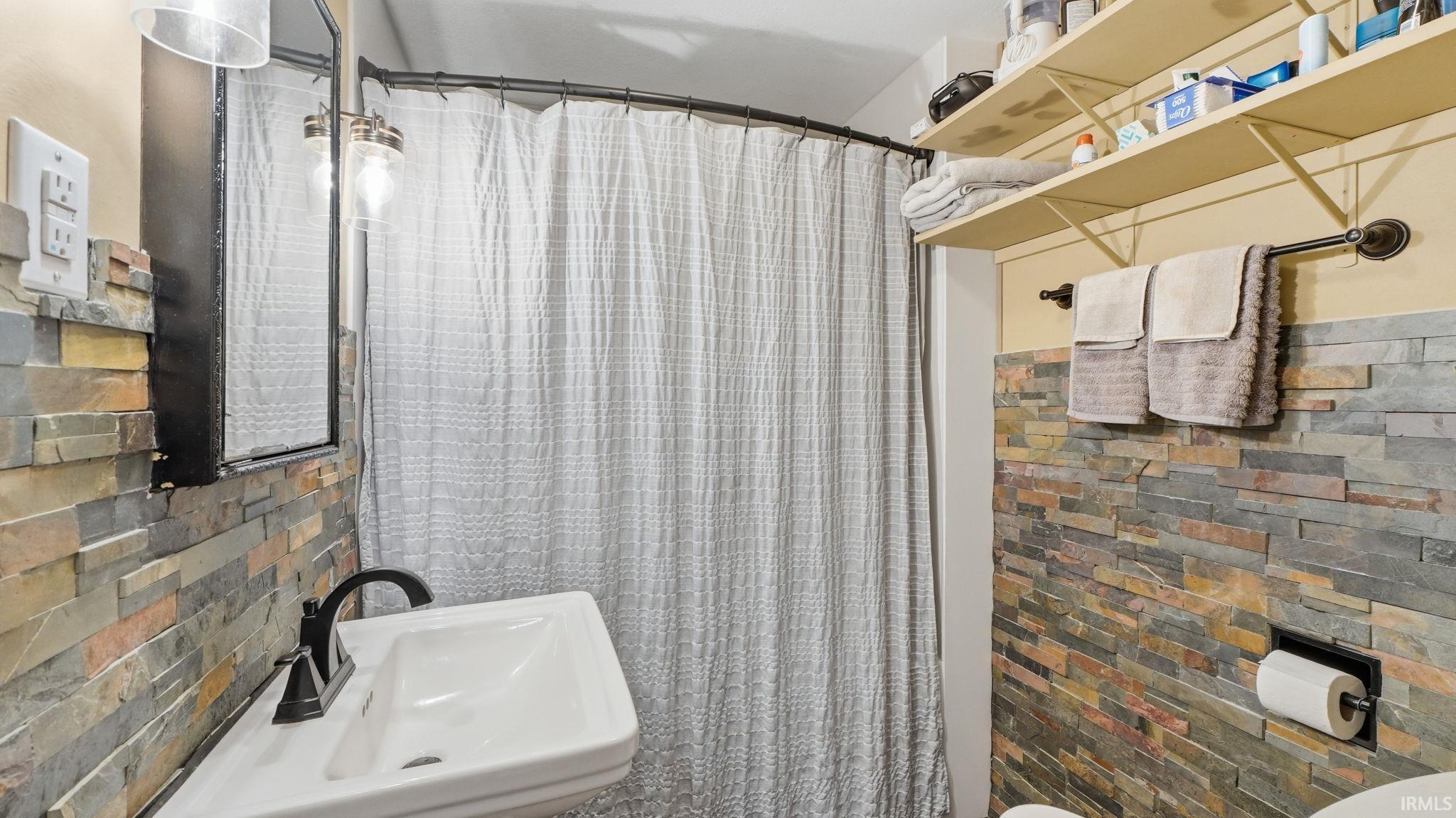 3228 Bass Road Fort Wayne, IN 46808 - Photo 23 of 50 Gallery Image 23