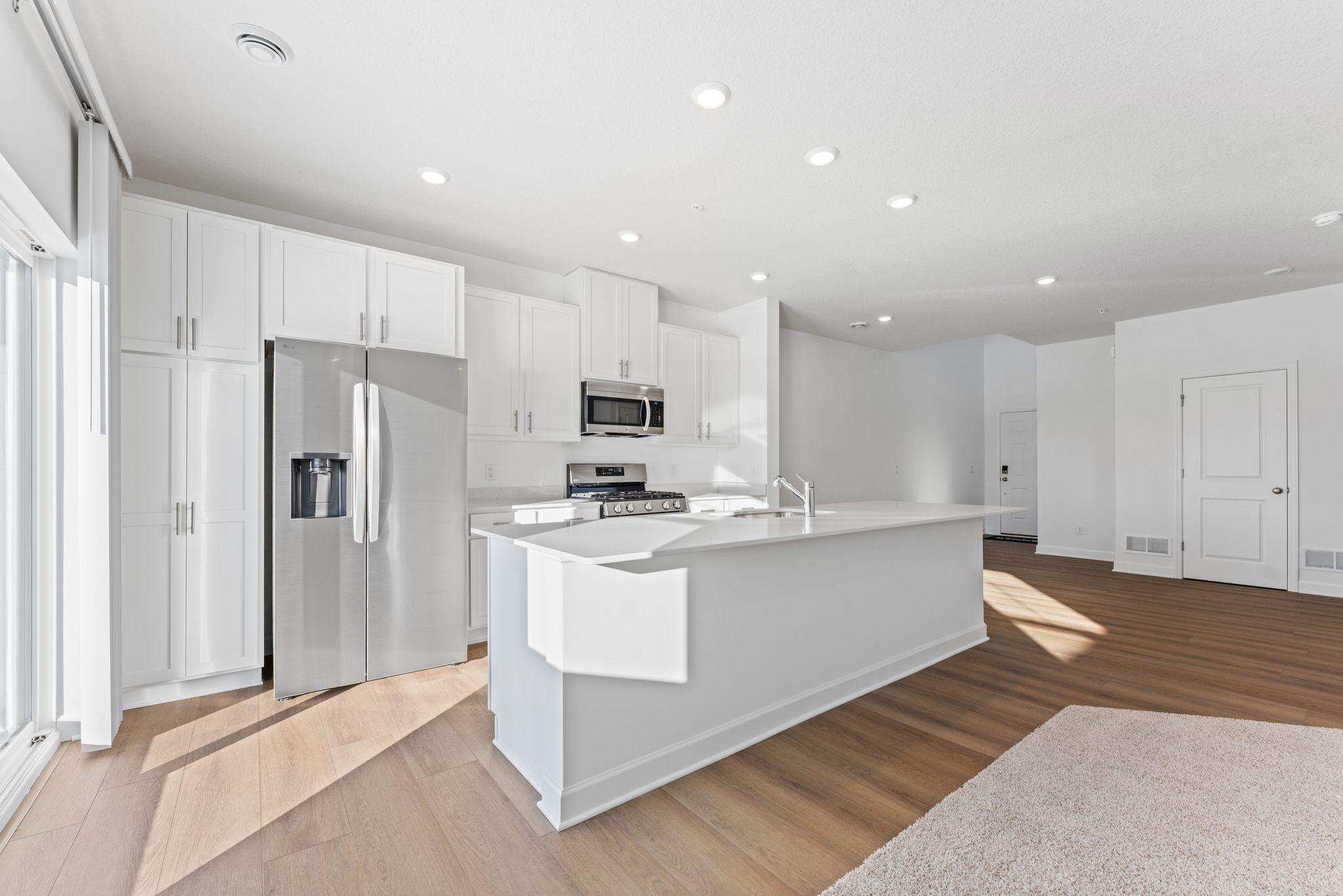 14401 Allerton Way Rosemount, MN 55068 - Photo 3 of 34