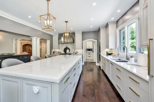 $2,495,000 | 1877 Banbury Road, Inverness, IL 60067