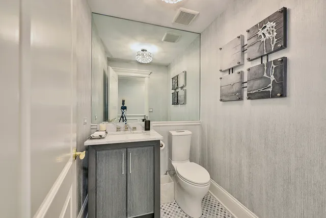 $2,495,000 | 1877 Banbury Road, Inverness, IL 60067