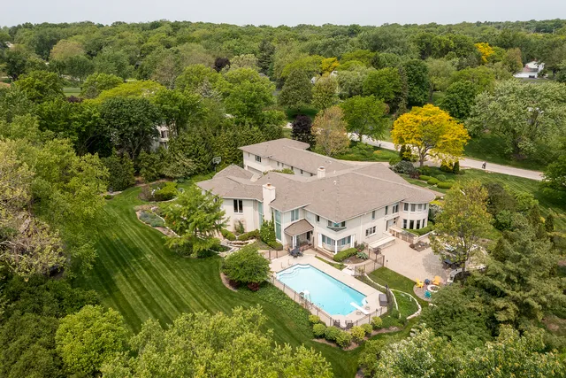 $2,495,000 | 1877 Banbury Road, Inverness, IL 60067