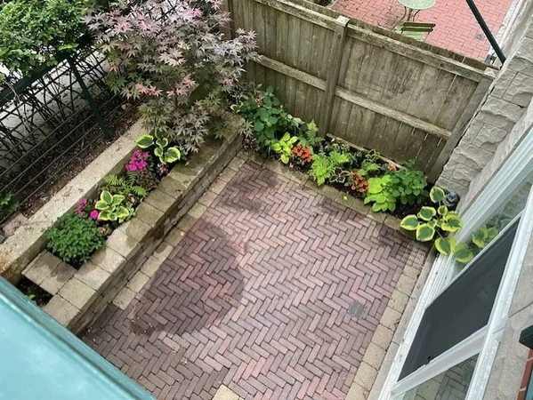 $750,000 | 2502 North Bosworth Avenue, Chicago, IL 60614