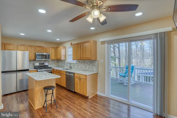 $354,000 | 360 North Barrington Court, Newark, DE 19702