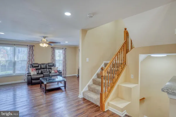 $354,000 | 360 North Barrington Court, Newark, DE 19702