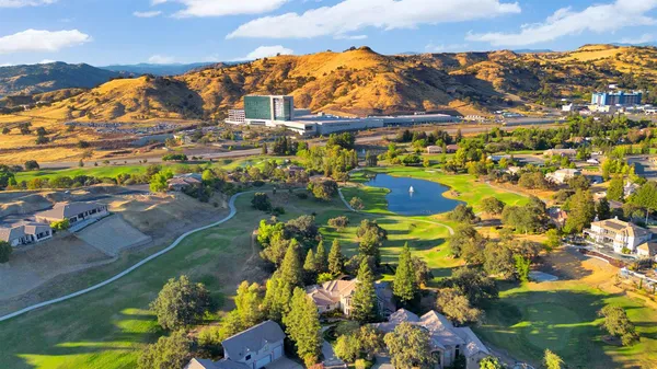$1,767,777 | 21998 Brighton Crest Drive, Friant, CA 93626