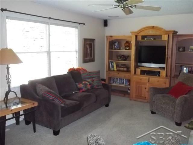 5104 McCarty Road Saginaw, MI 48603 - Photo 6 of 19 20091689-5.JPG