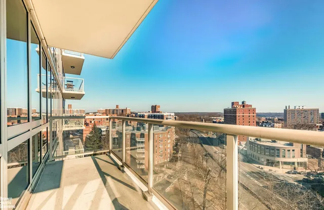 $849,000 | 640 West 237th Street, Unit 10A | Riverdale