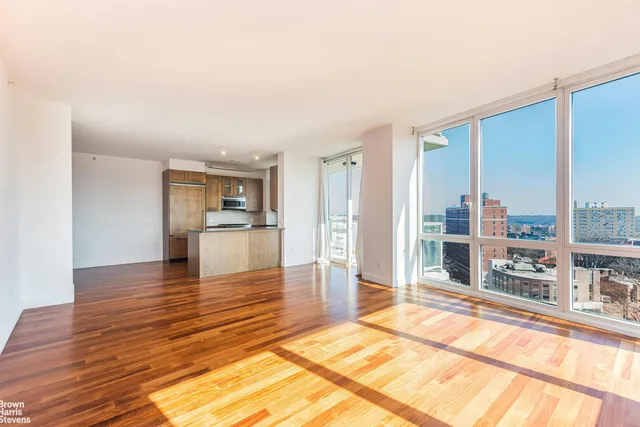 $849,000 | 640 West 237th Street, Unit 10A | Riverdale