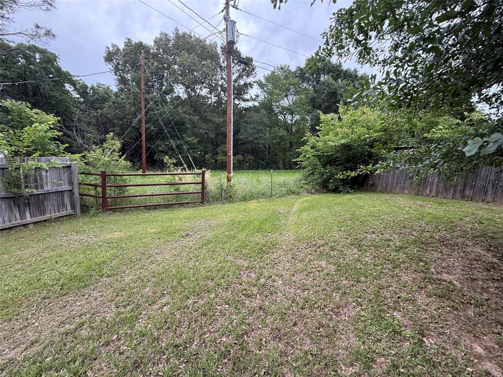 3303 Bogota Road Athens, TX 75752 - Photo 5 of 5 a view of outdoor space and yard